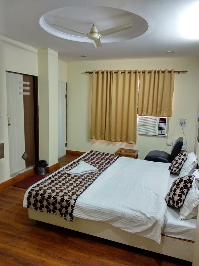 Hotel Ishwar Palace Jaipur Luaran gambar