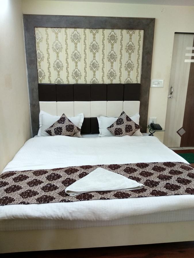 Hotel Ishwar Palace Jaipur Luaran gambar